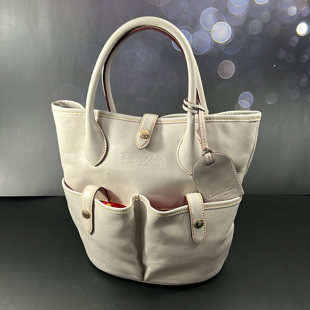🦆 DOONEY & BOURKE FLORENTINE LEATHER BUCKET TOTE BAG CREAM
